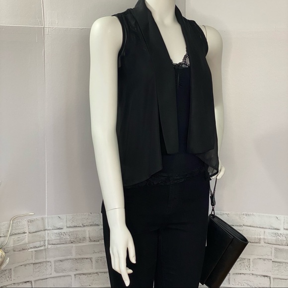 SOLD | Elegant & Sheer Suzy Shier Lace Vest - Picture 6 of 14